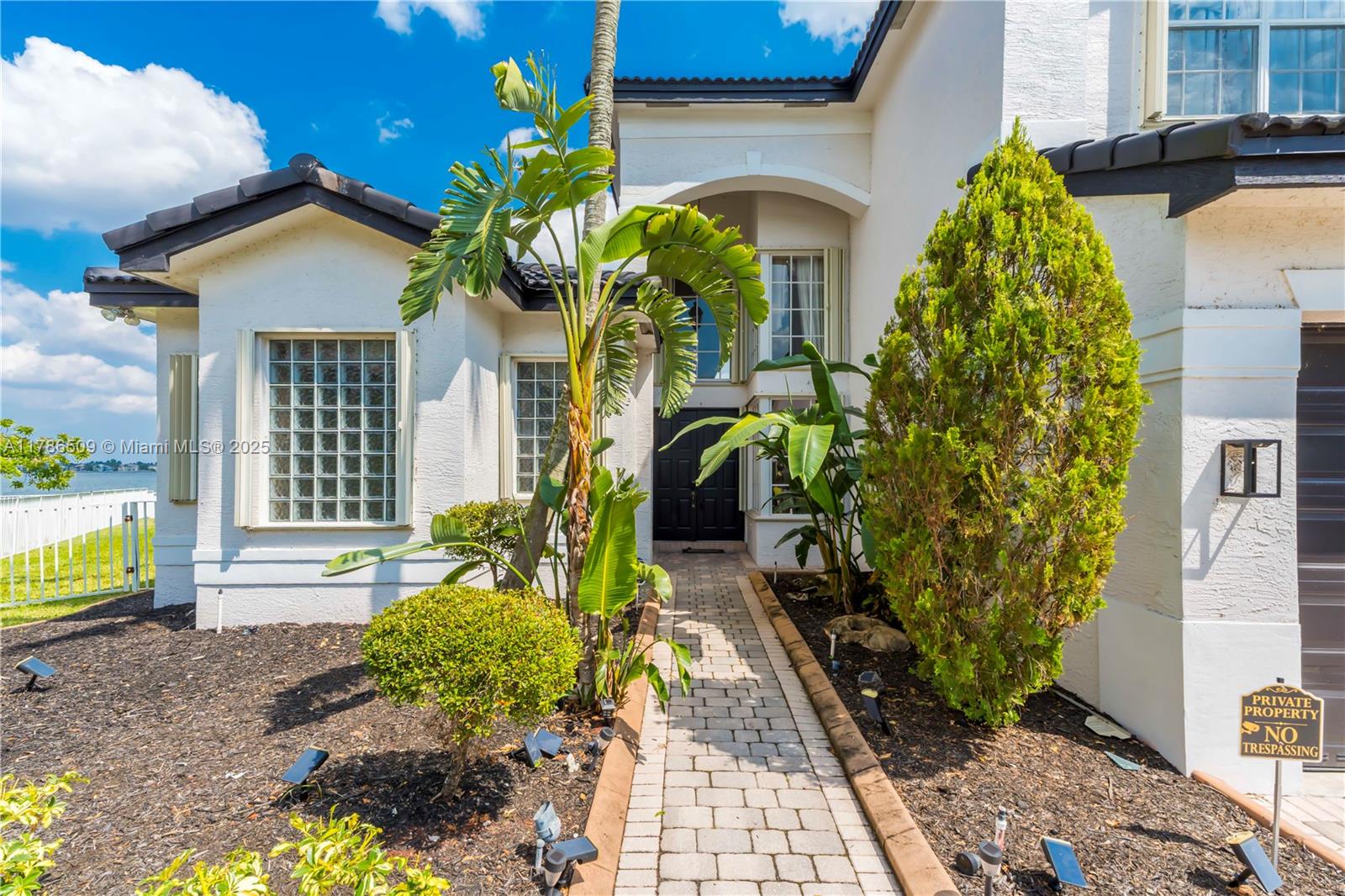 19502 SW 53rd St # 0