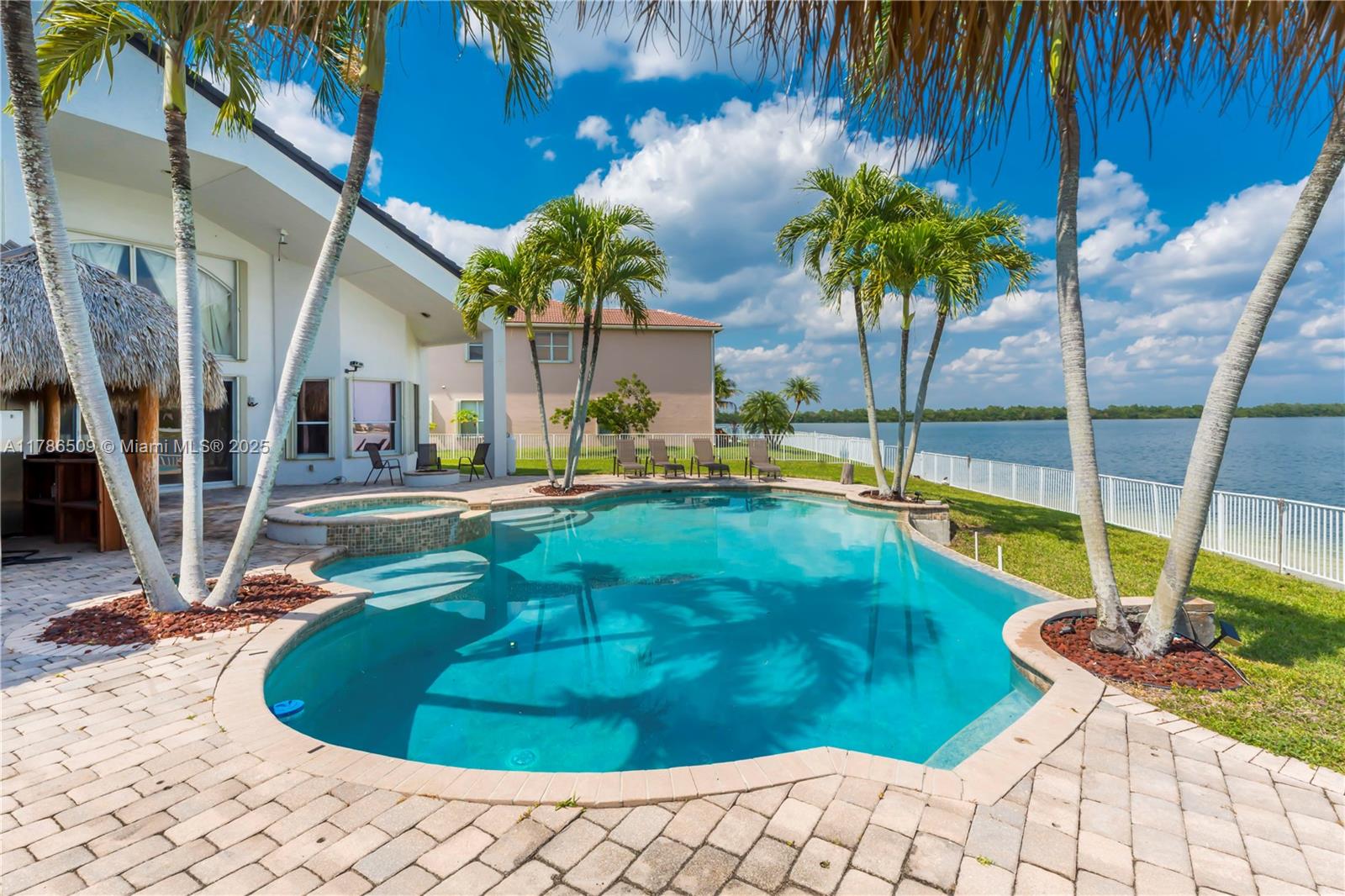 19502 SW 53rd St # 0