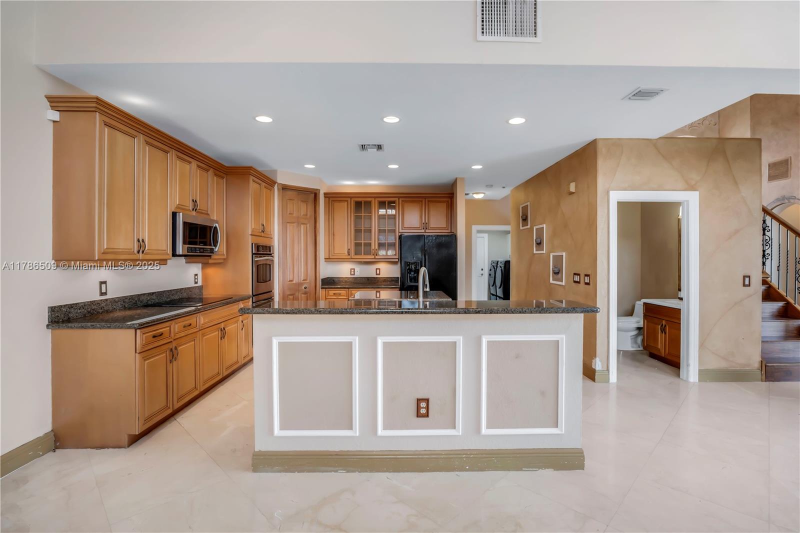 19502 SW 53rd St # 0