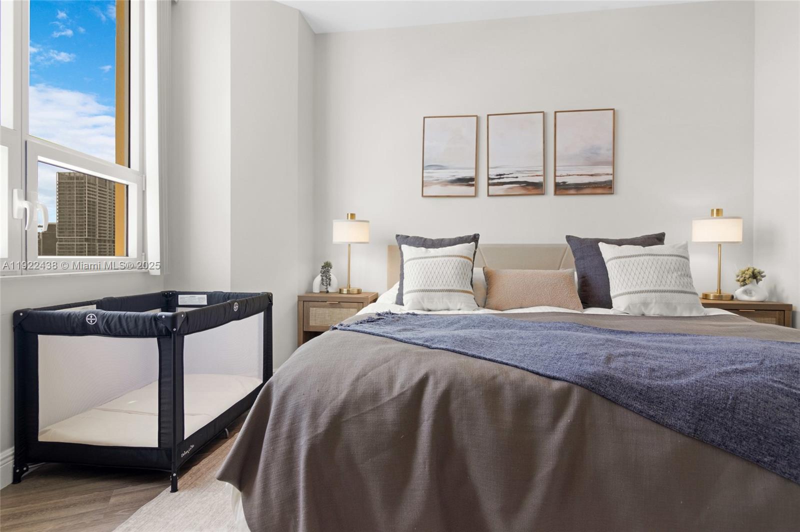 848 Brickell Key Dr # 3905