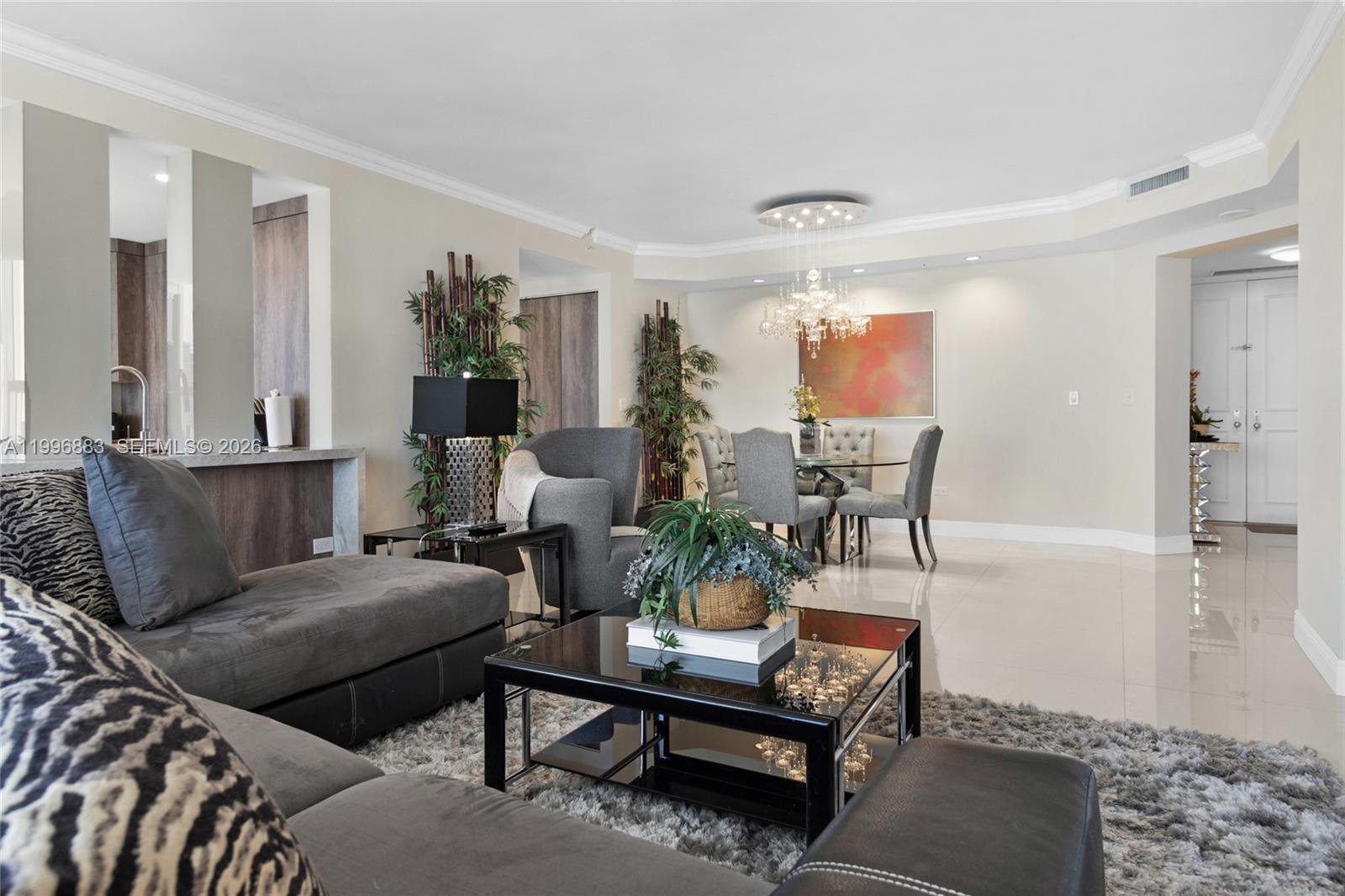 848 Brickell Key Dr # 3905