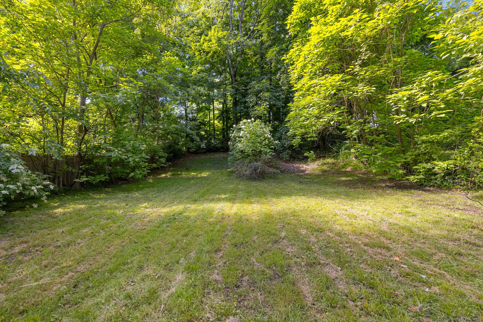 32 Midian Avenue