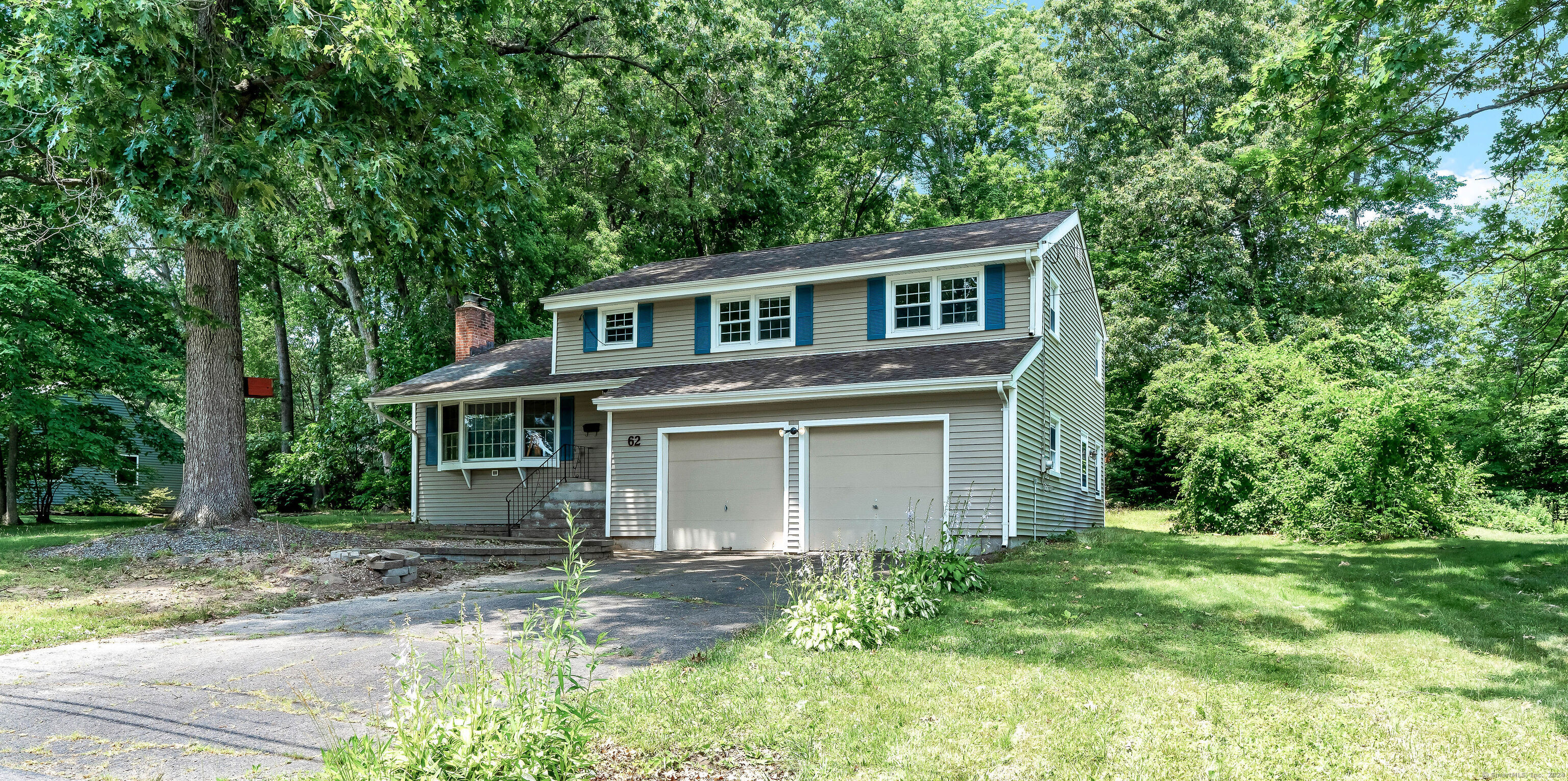 62 Robin Road