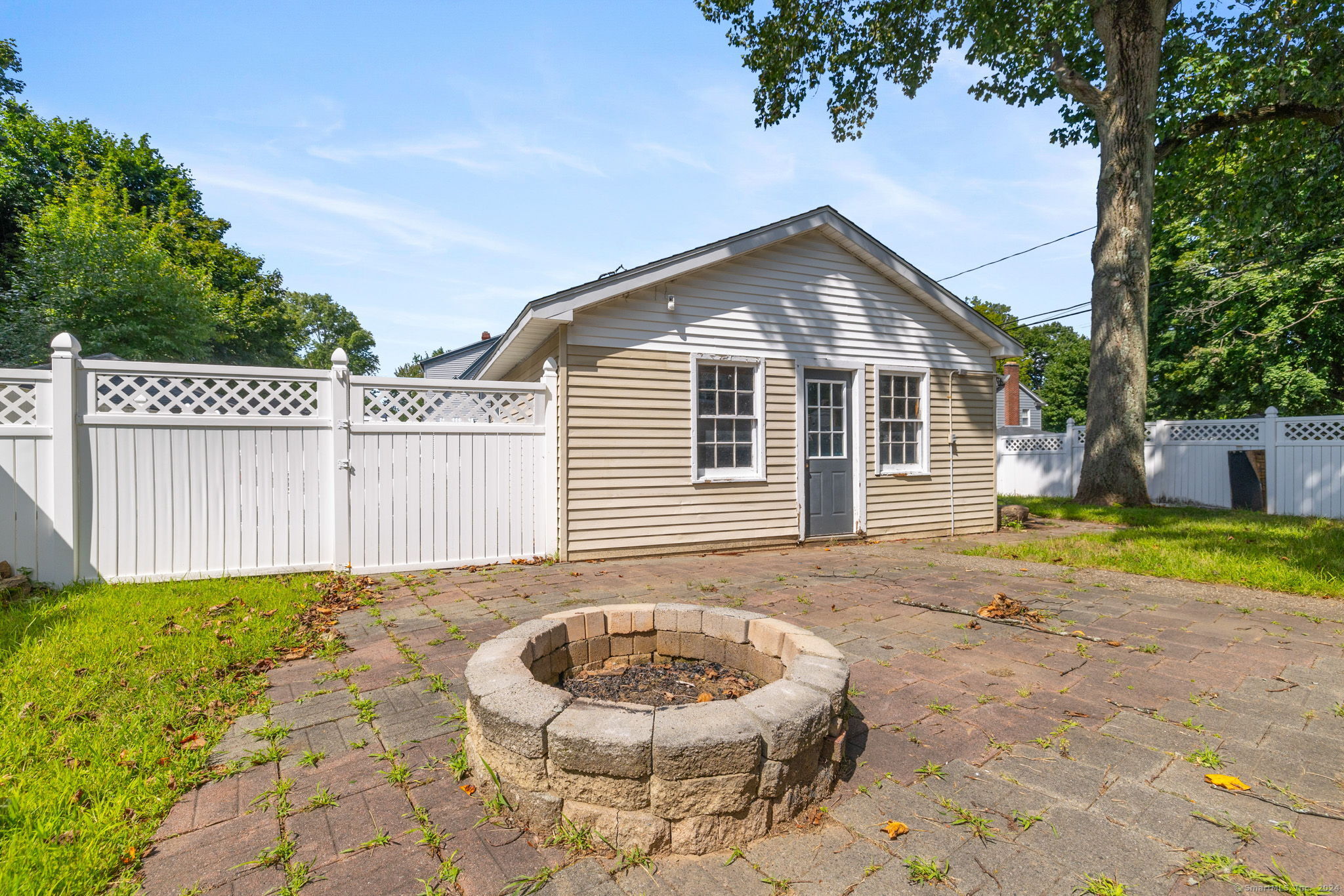 335 Burlington Avenue