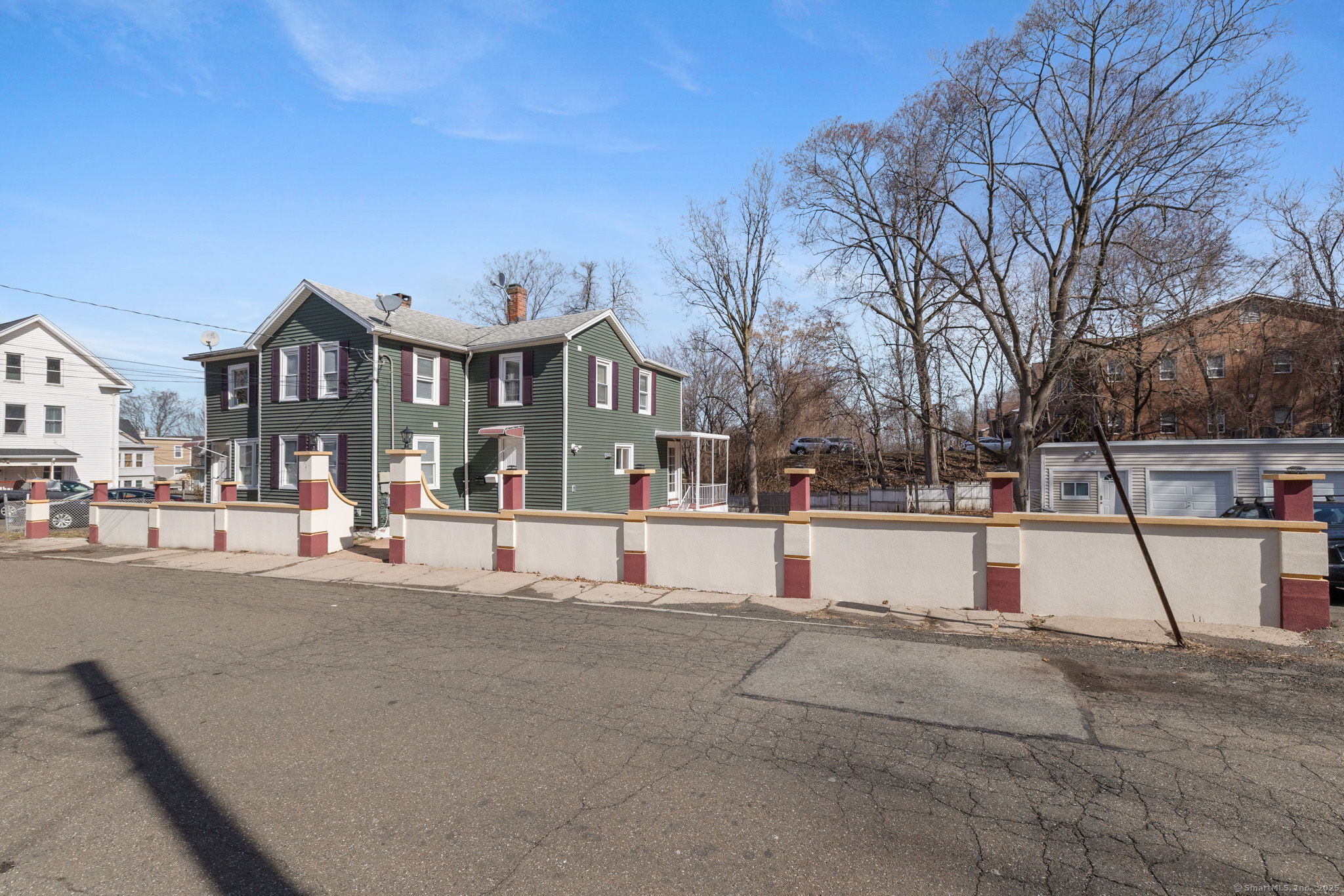 7 Linden Place