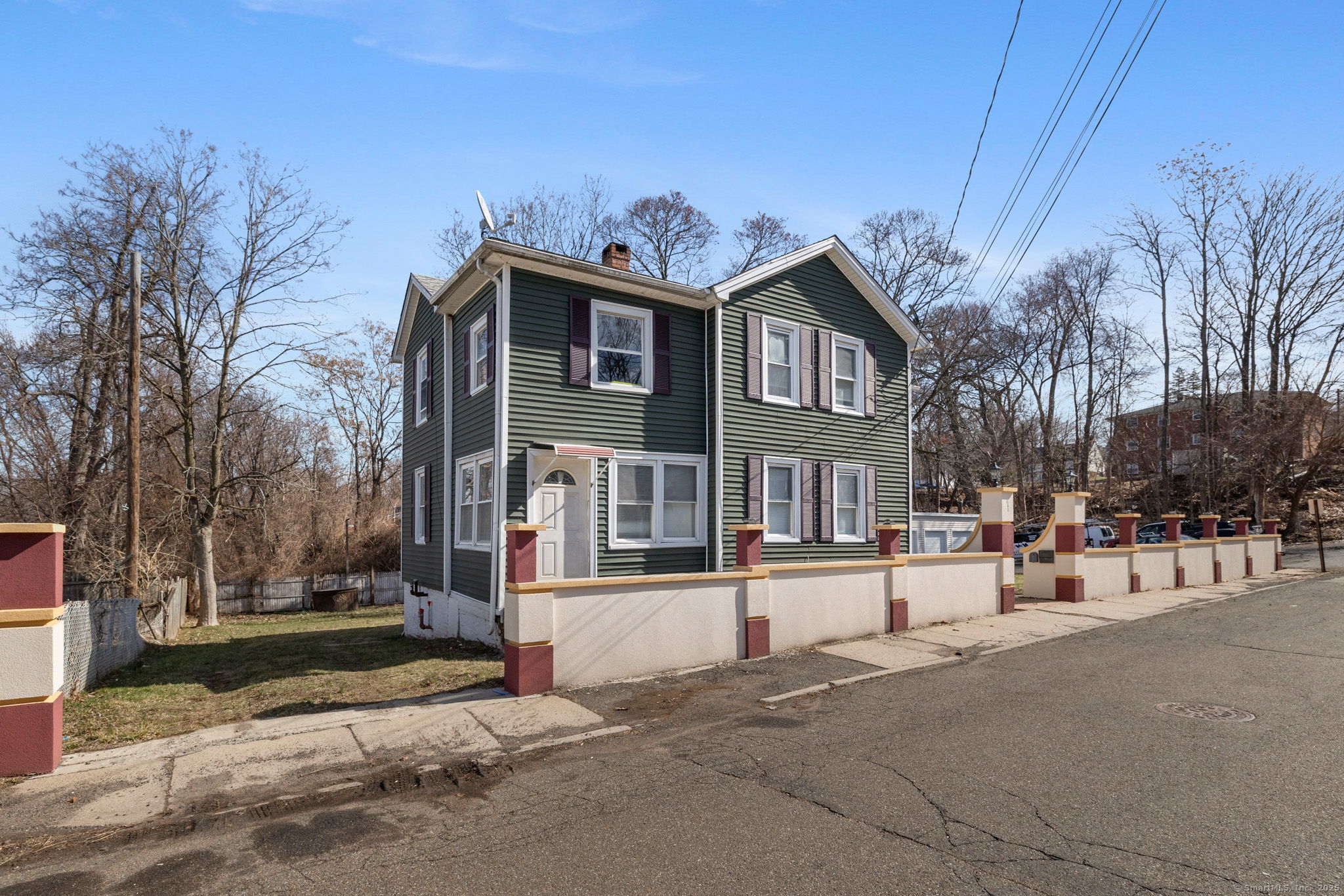 7 Linden Place