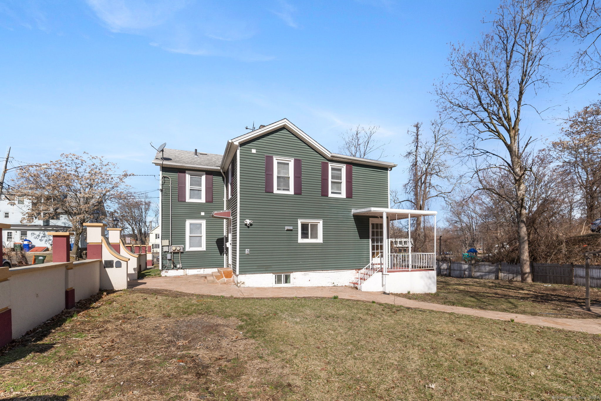 7 Linden Place