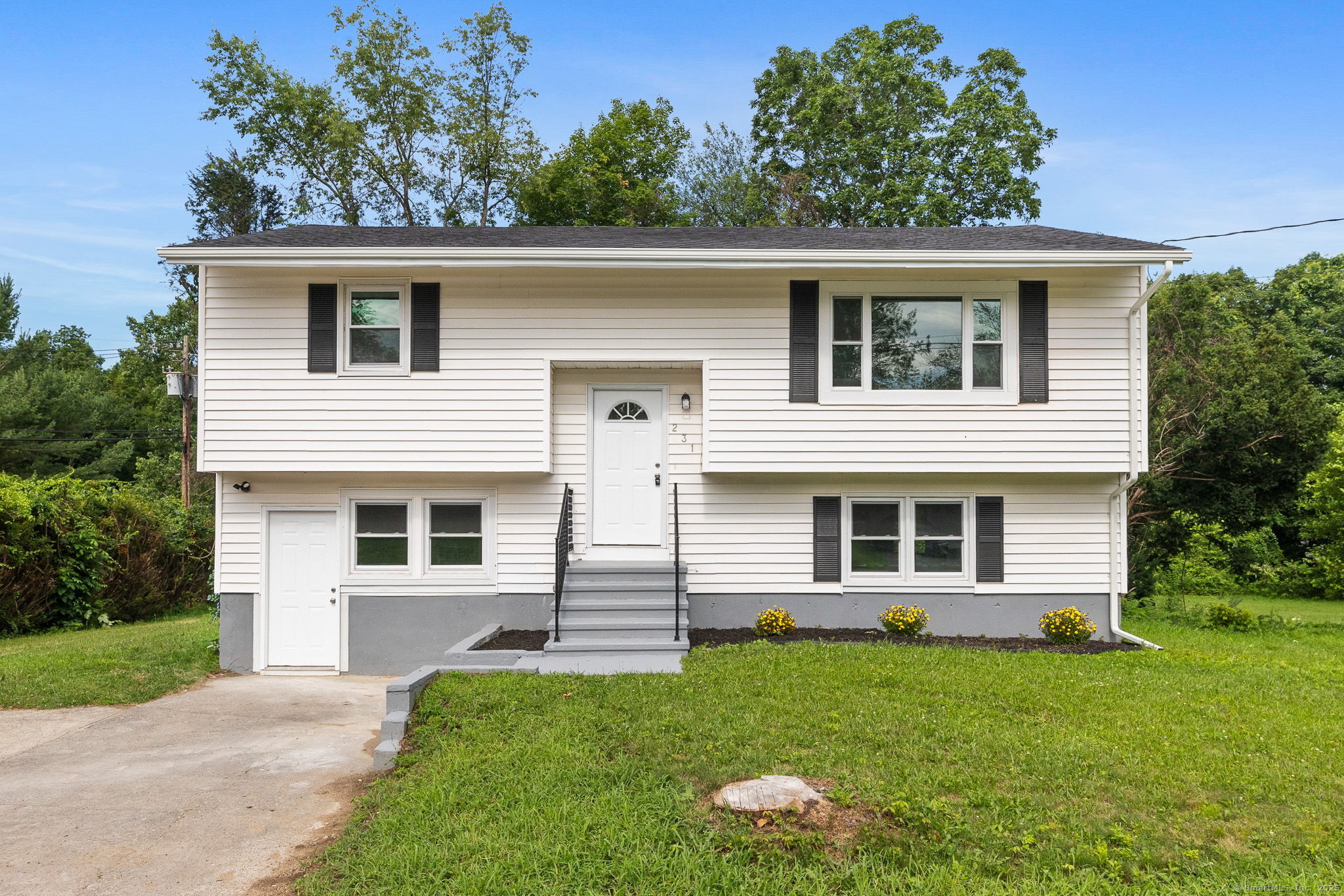 231 Lincolndale Drive