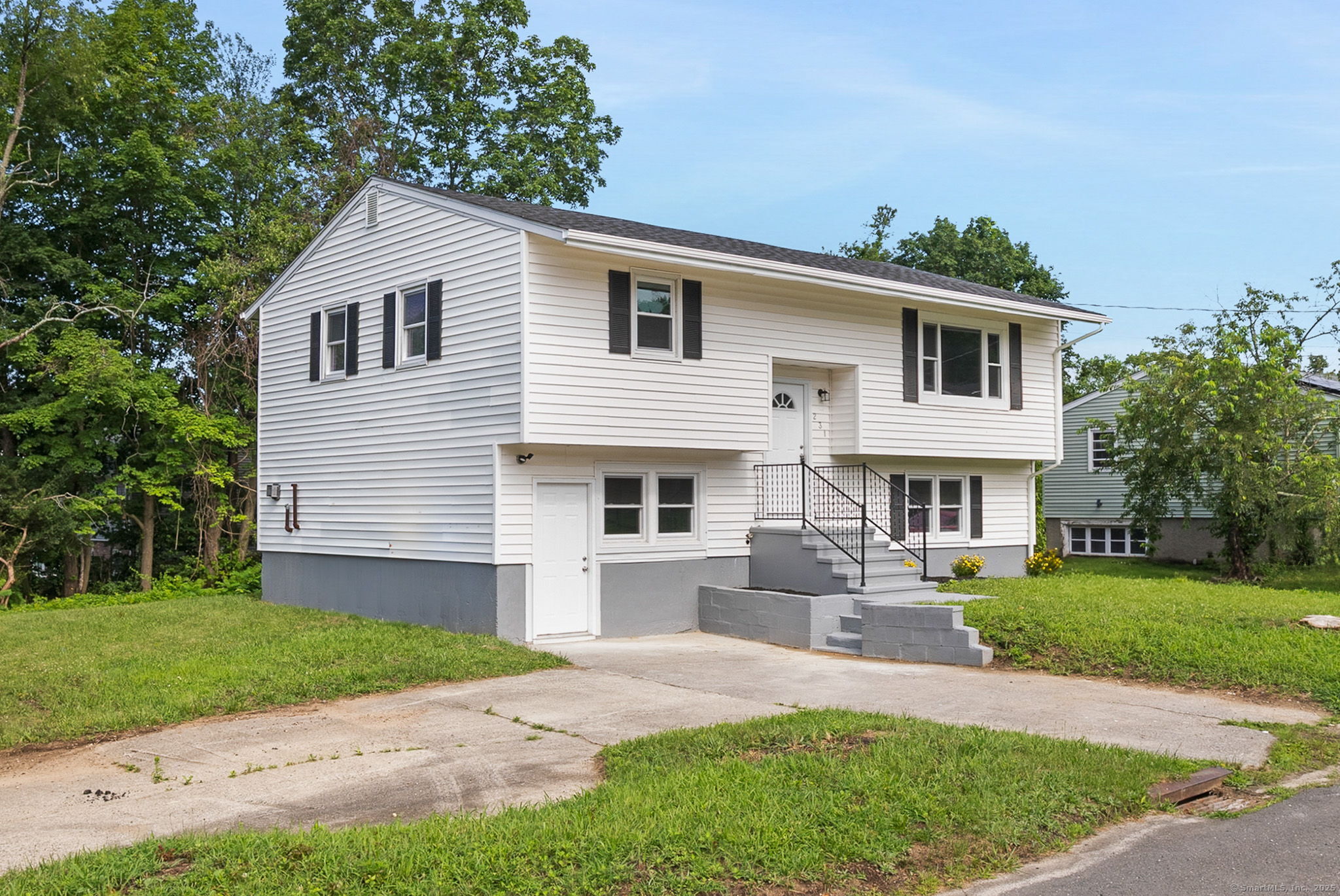 231 Lincolndale Drive
