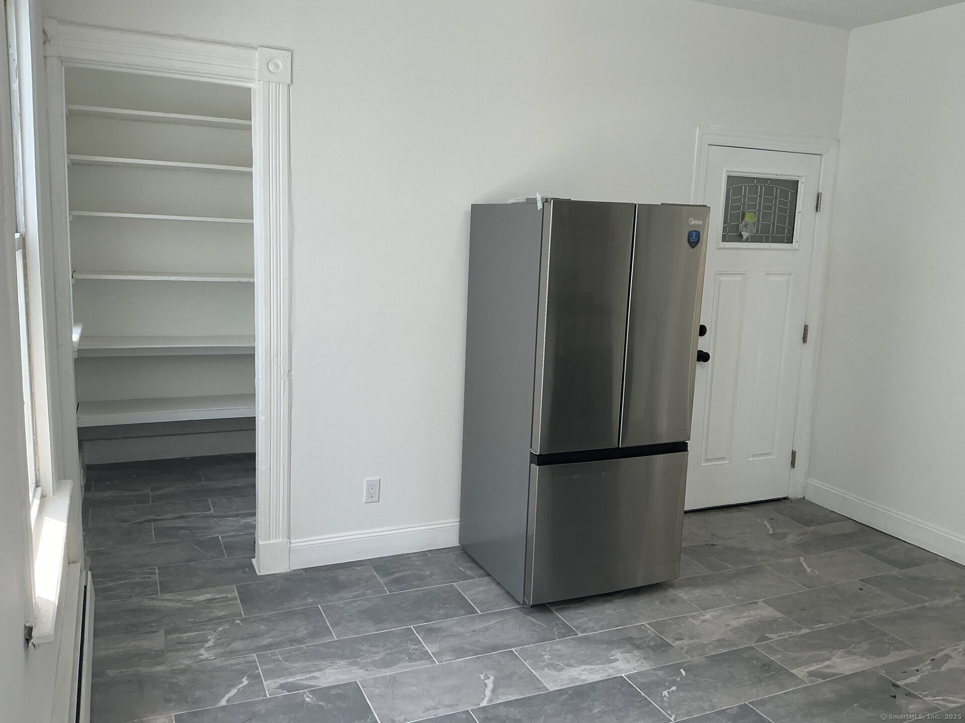 274 Lloyd Street 2