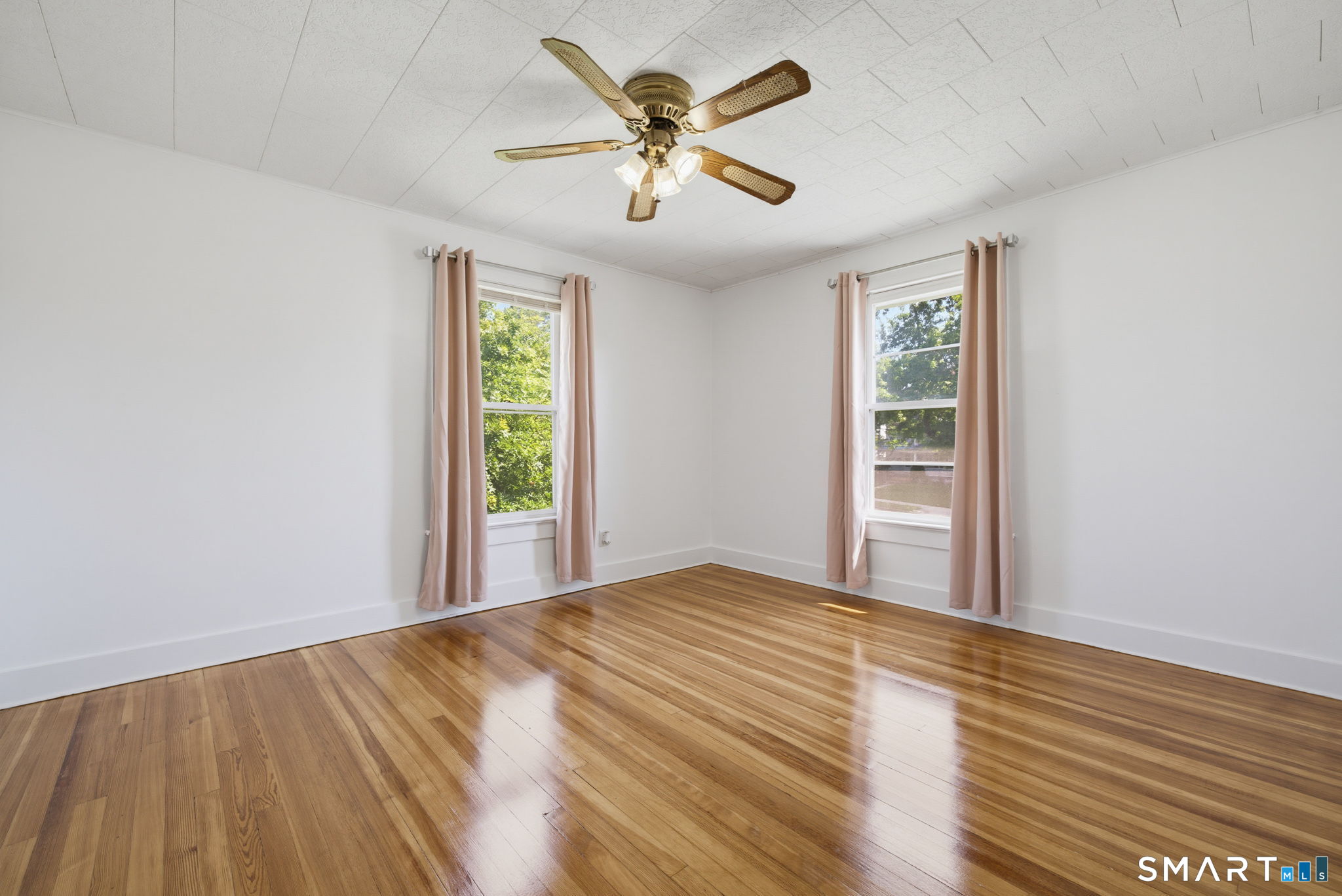 30 Winthrop Terrace