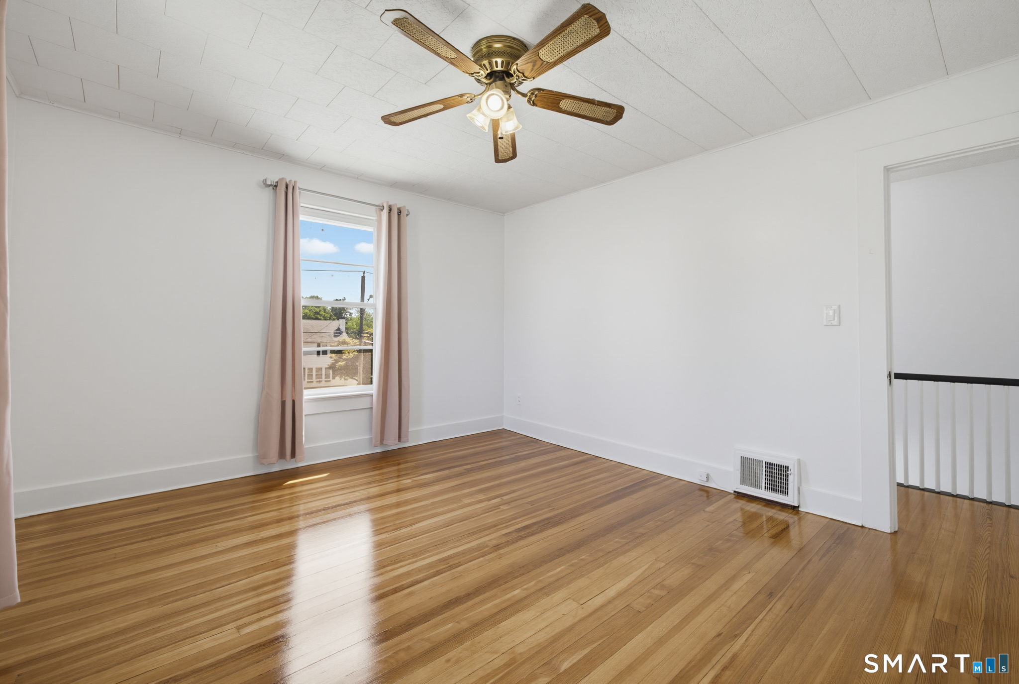 30 Winthrop Terrace