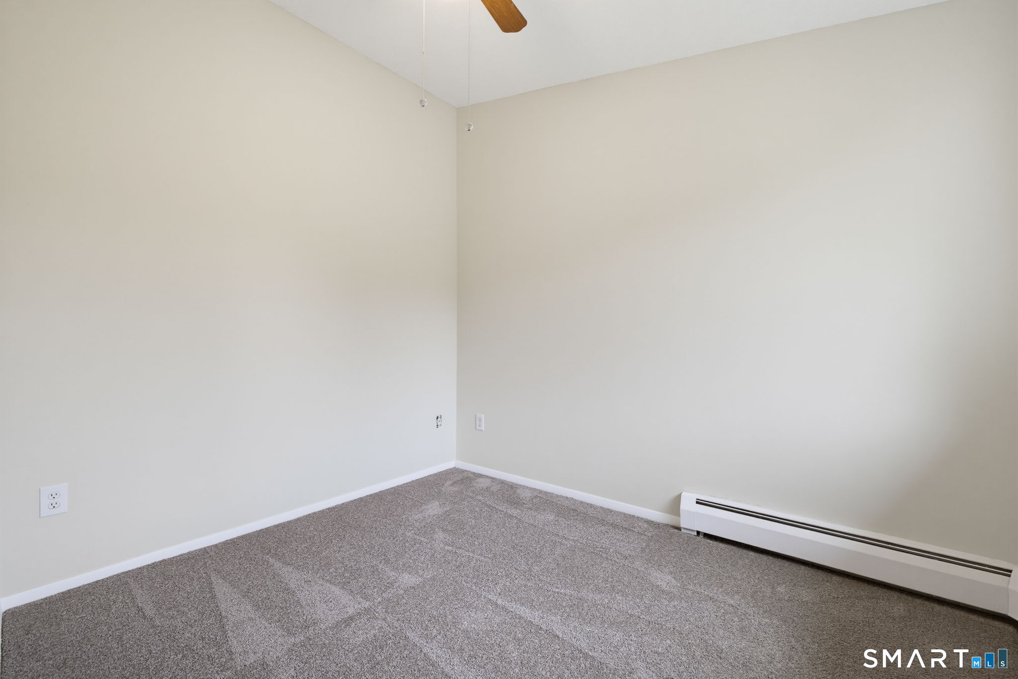220 Main Street Unit: 2H