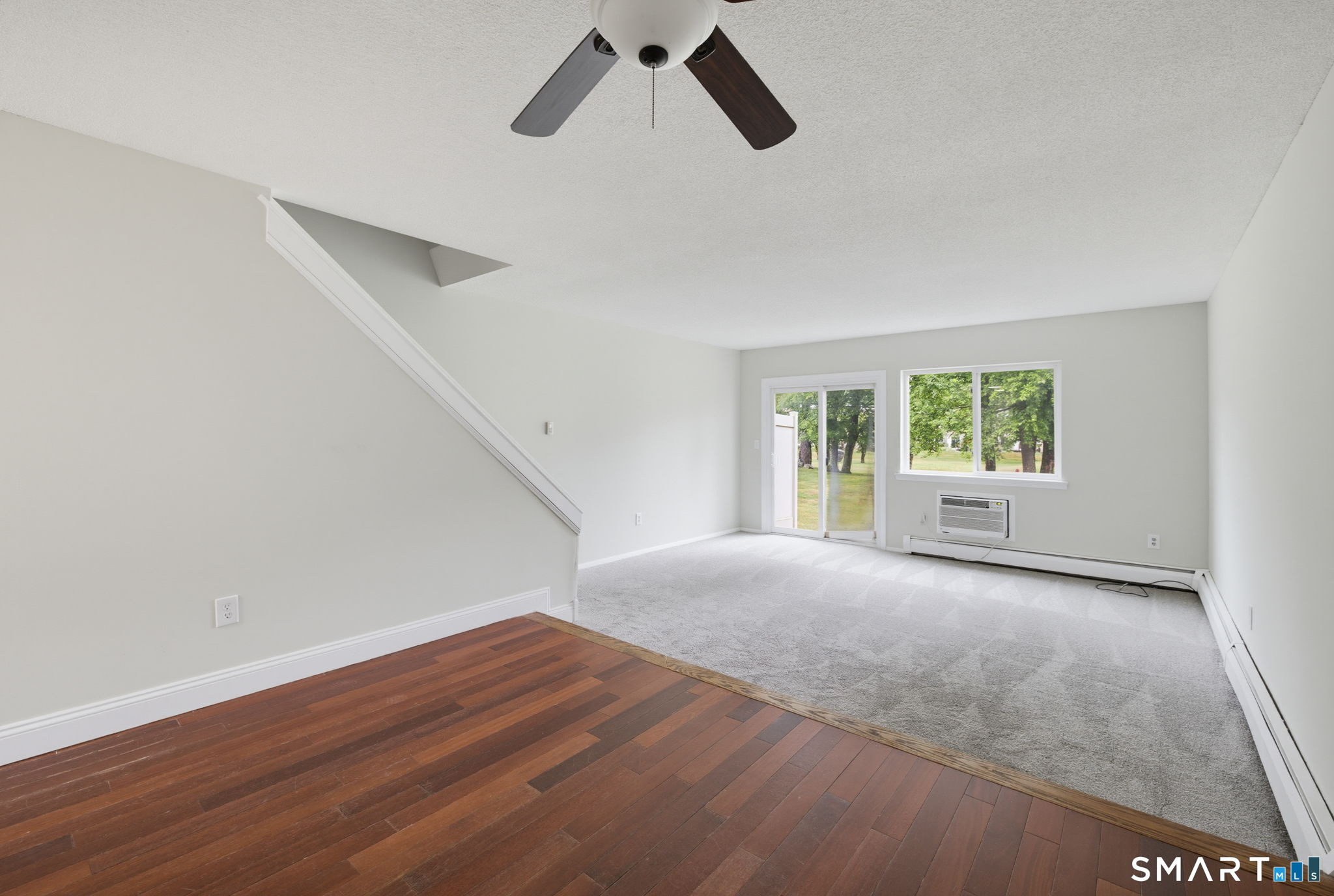 220 Main Street Unit: 2H