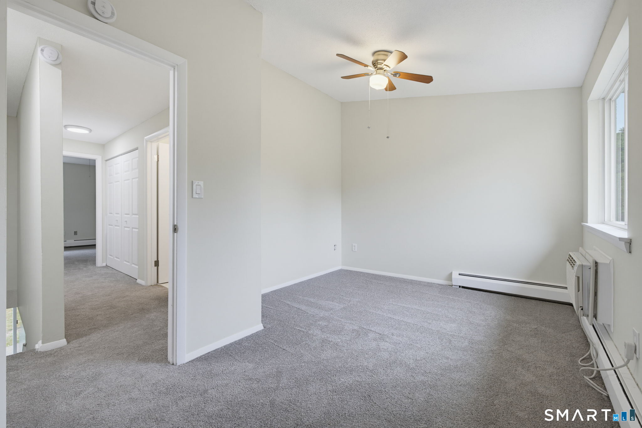 220 Main Street Unit: 2H