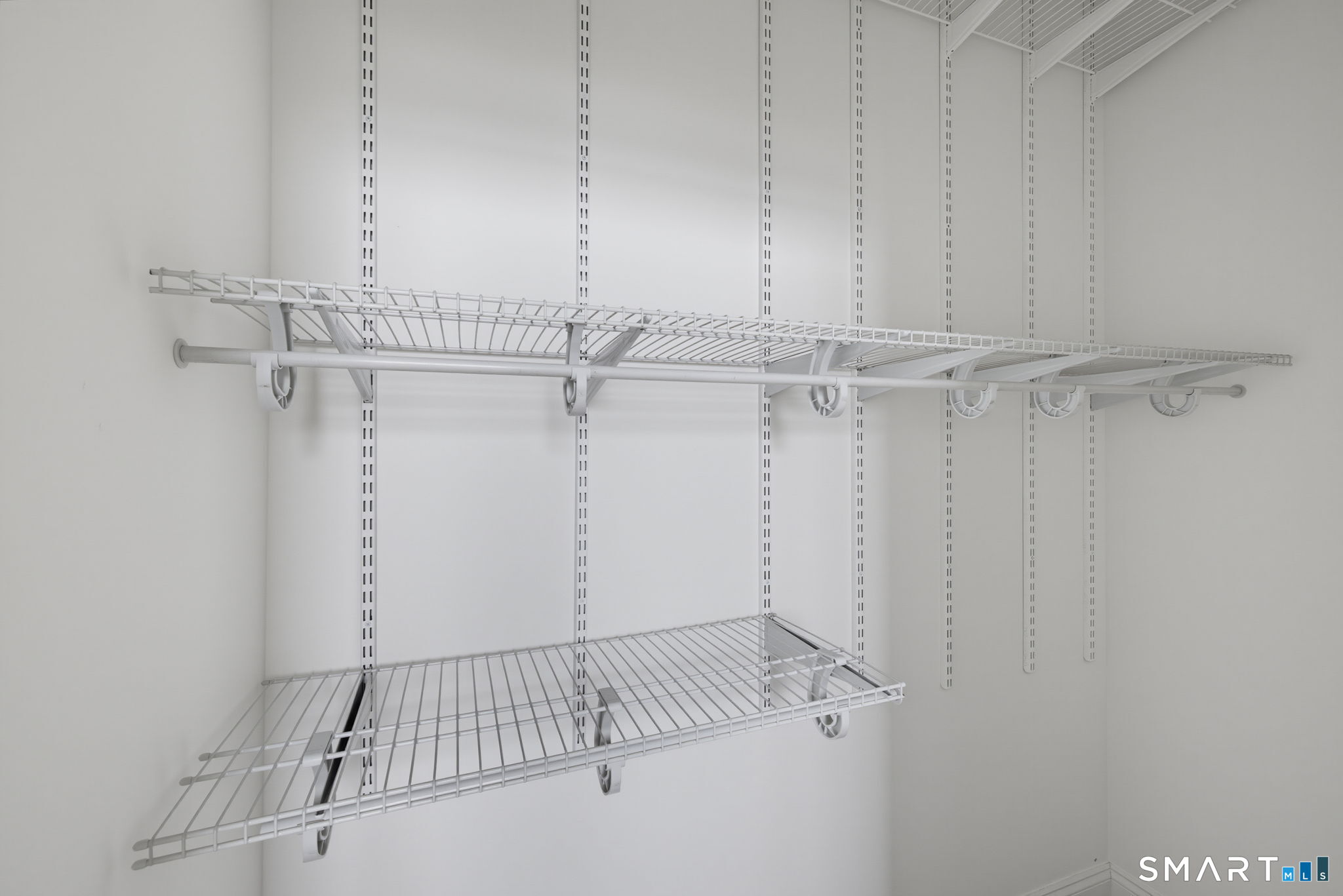 390 Charles Street Unit: 301
