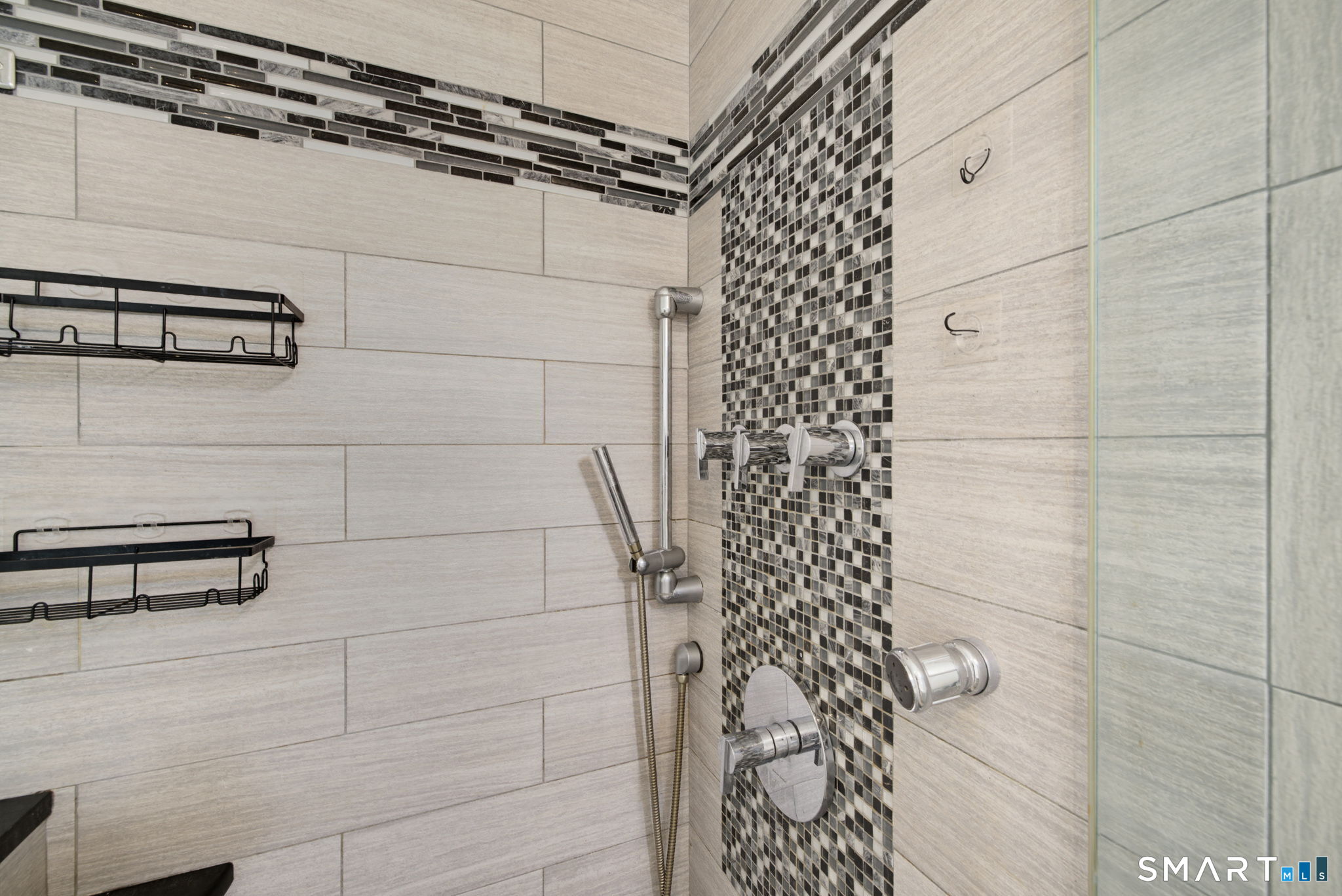 390 Charles Street Unit: 301