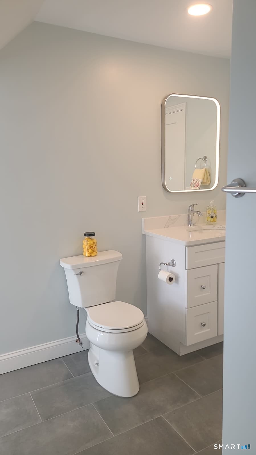 43 West Prospect Street Unit: 3