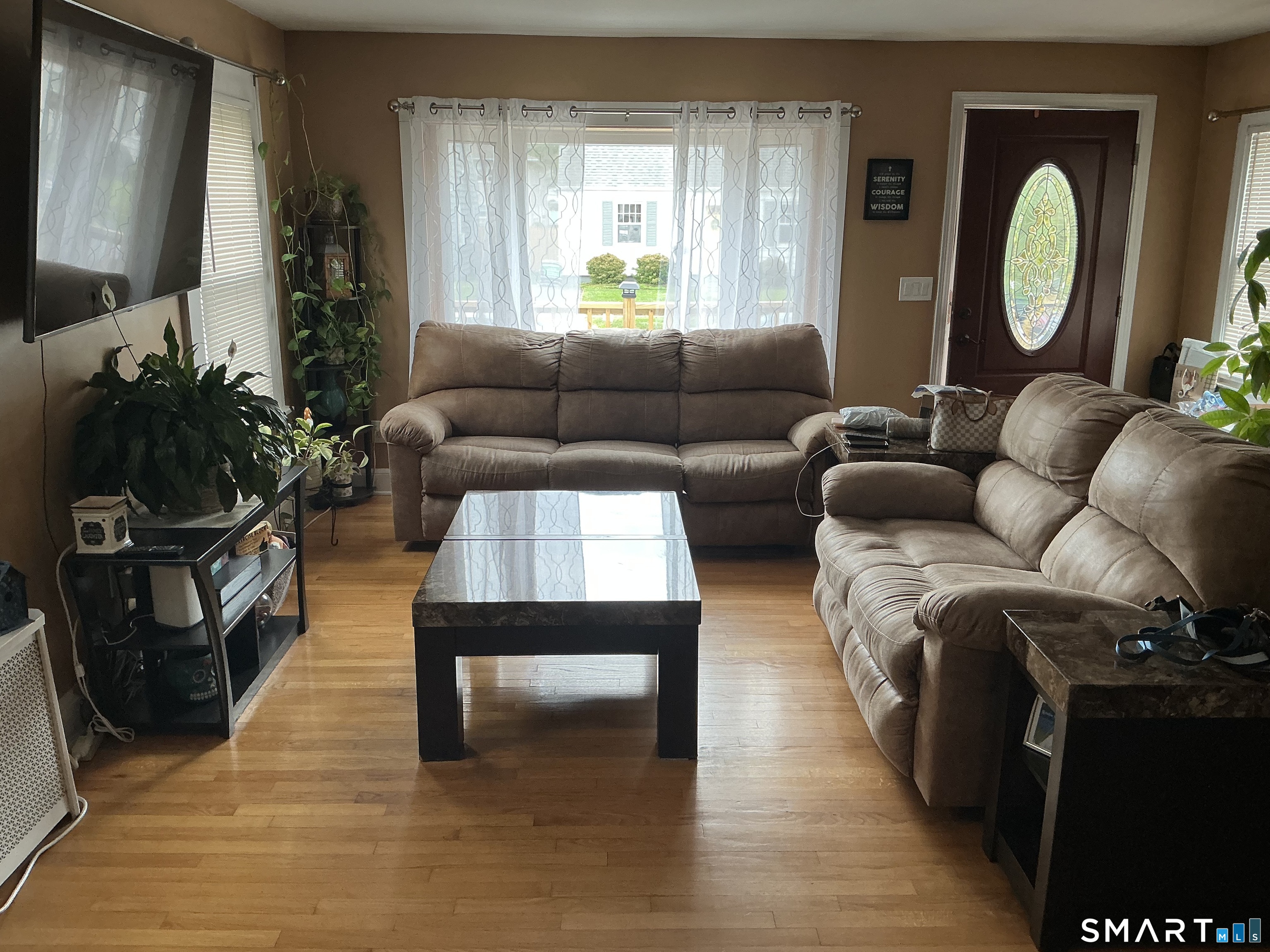 4 Elm Court