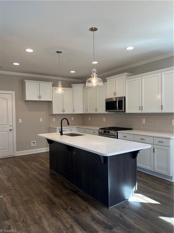 108 James Glen Court