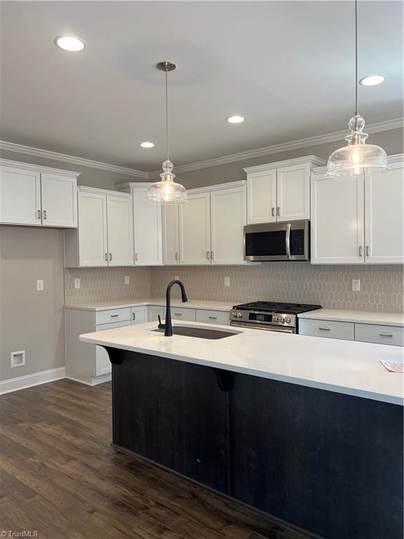 108 James Glen Court