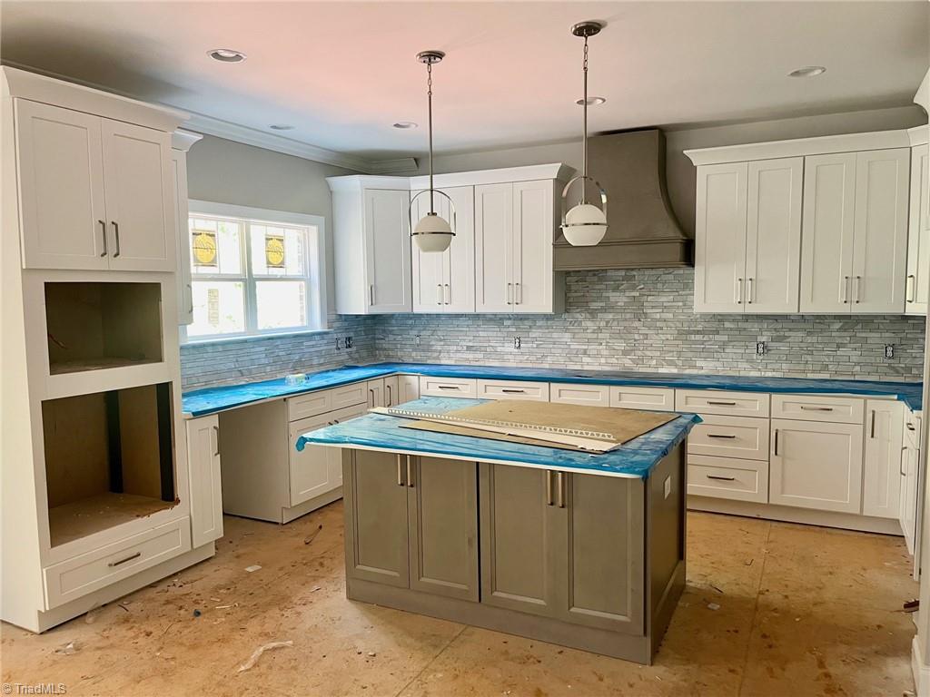 854 Montrachet Court