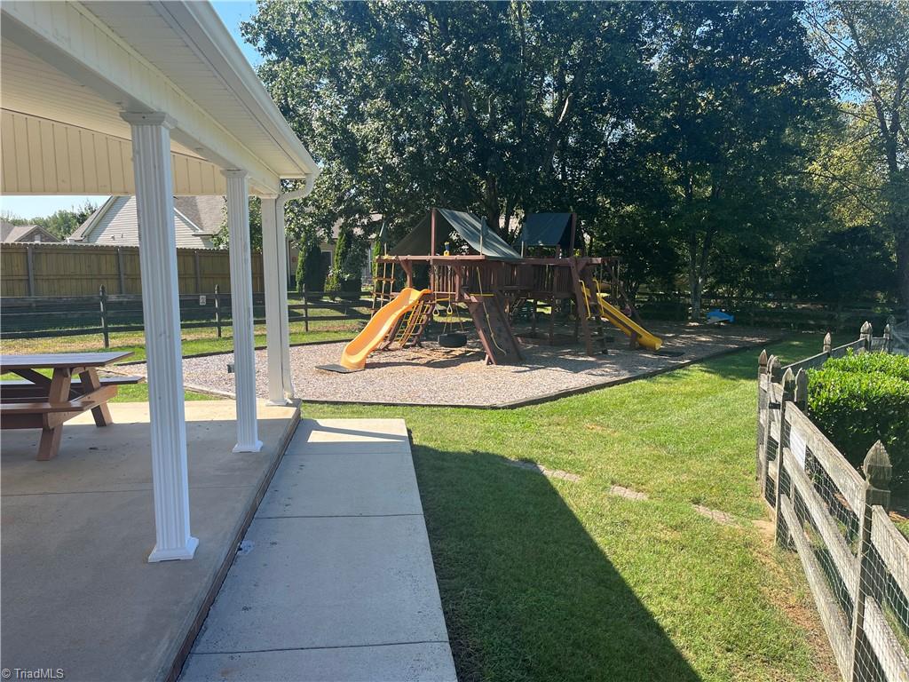 4450 Clarksburg Road