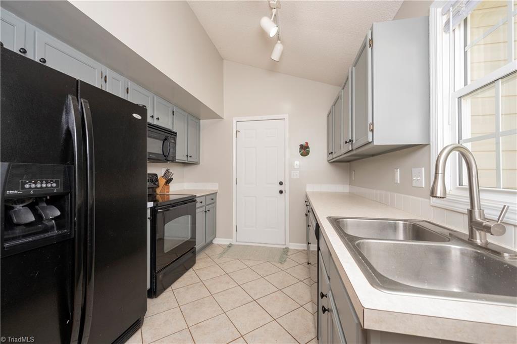 250 Cedar Ridge Circle