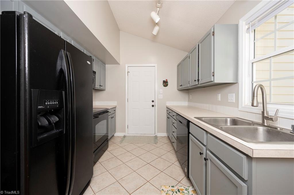 250 Cedar Ridge Circle