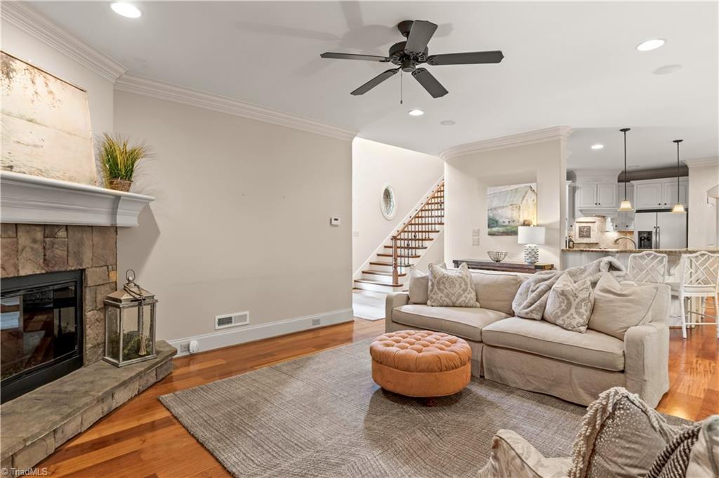 105 Sycamore Commons Lane