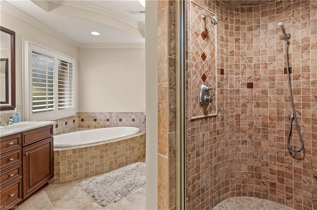 105 Sycamore Commons Lane