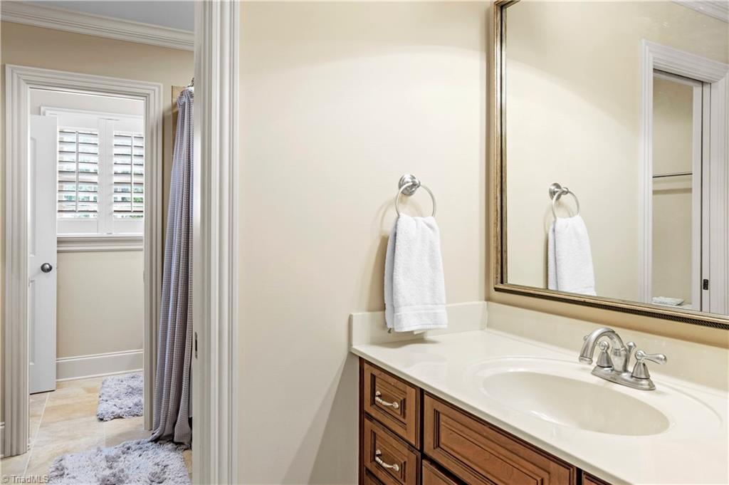 105 Sycamore Commons Lane