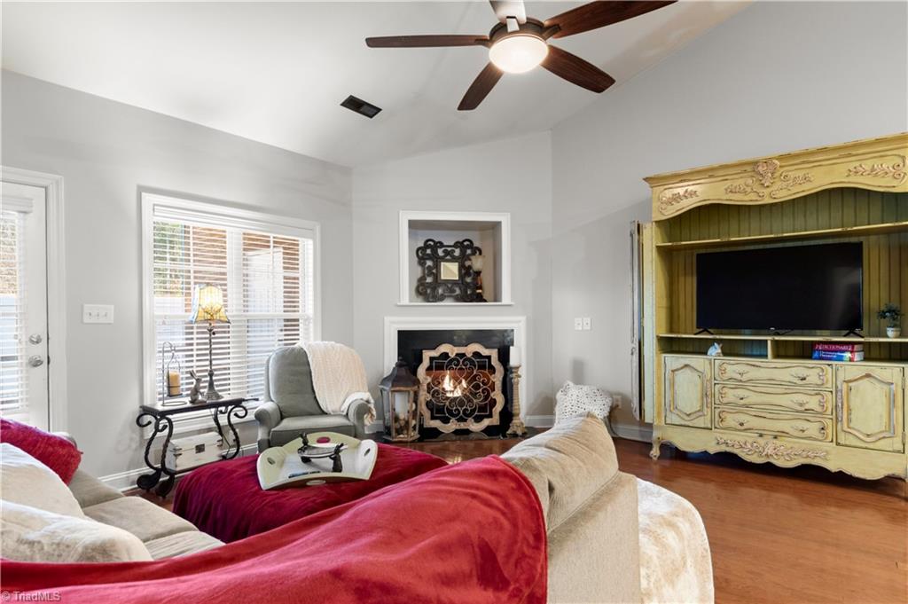 1483 Downington Road