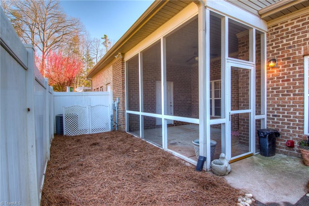 1483 Downington Road