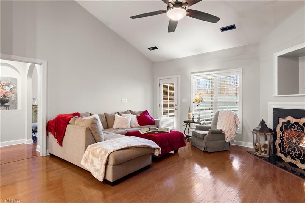 1483 Downington Road