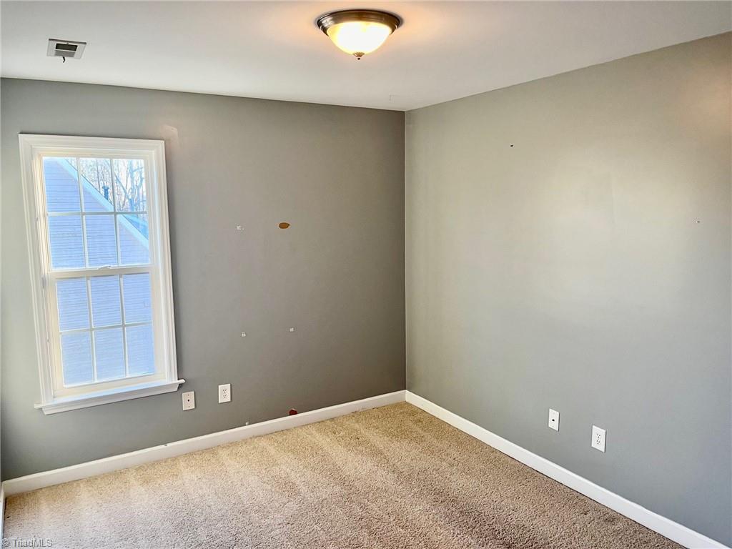 218 Brooks Edge Drive