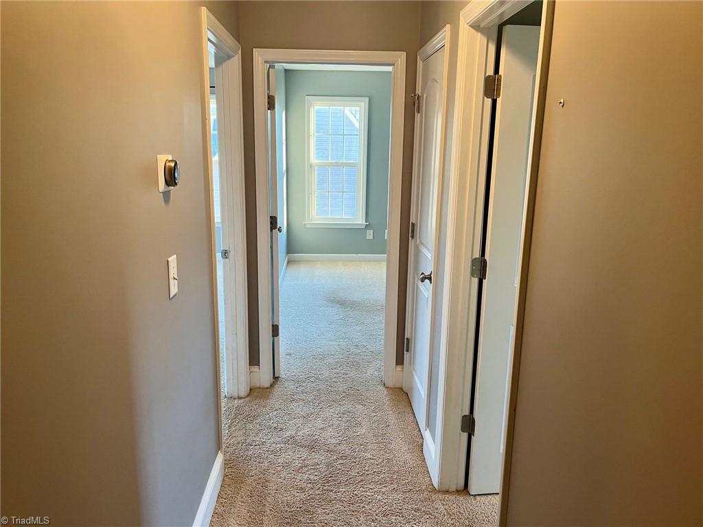 218 Brooks Edge Drive