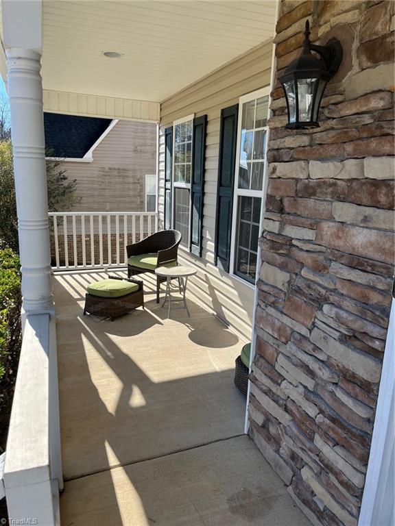 218 Brooks Edge Drive