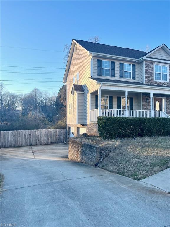 218 Brooks Edge Drive