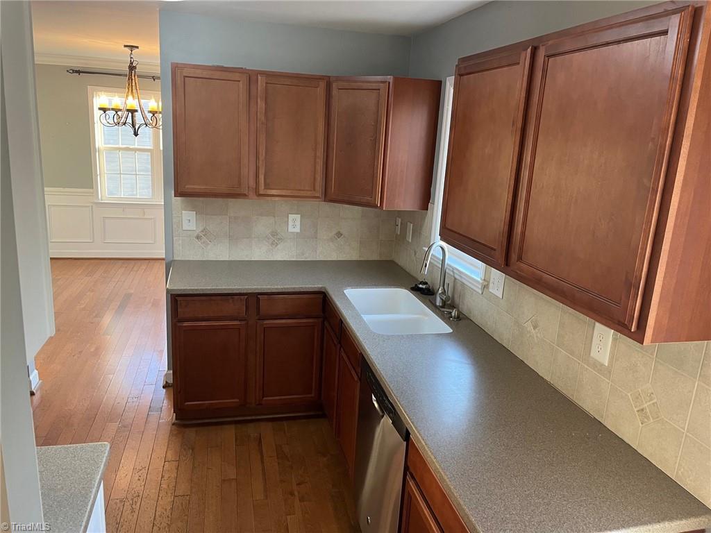 218 Brooks Edge Drive