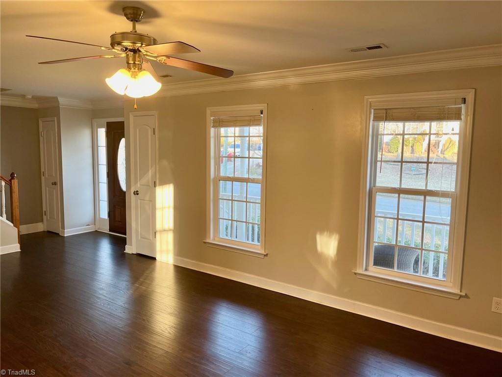 218 Brooks Edge Drive