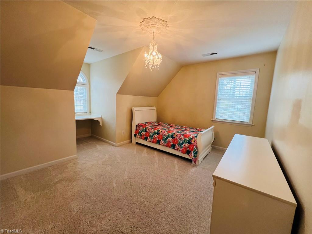 279 Knollcrest Drive