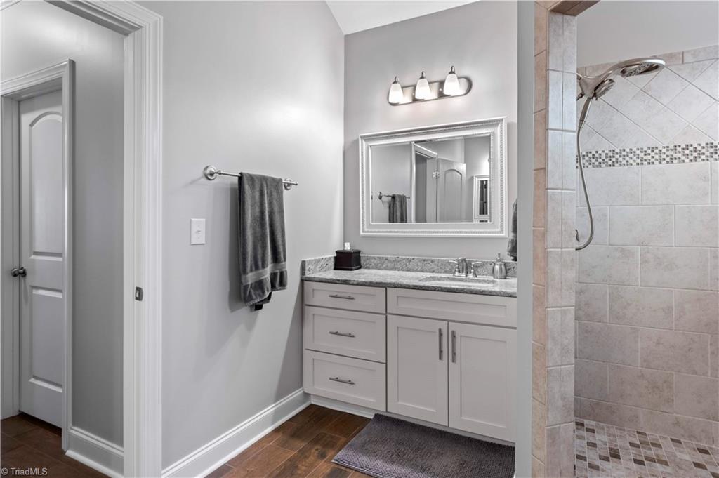 3263 Waterford Glen Lane