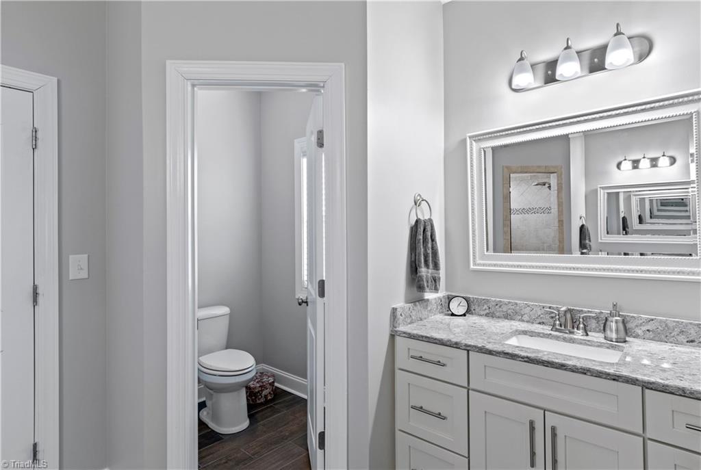 3263 Waterford Glen Lane