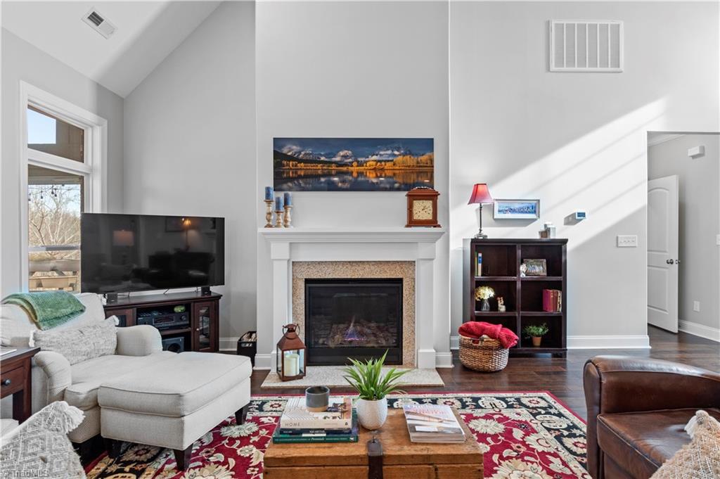 3263 Waterford Glen Lane