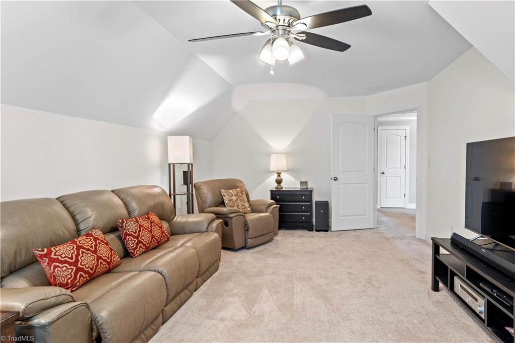 3263 Waterford Glen Lane