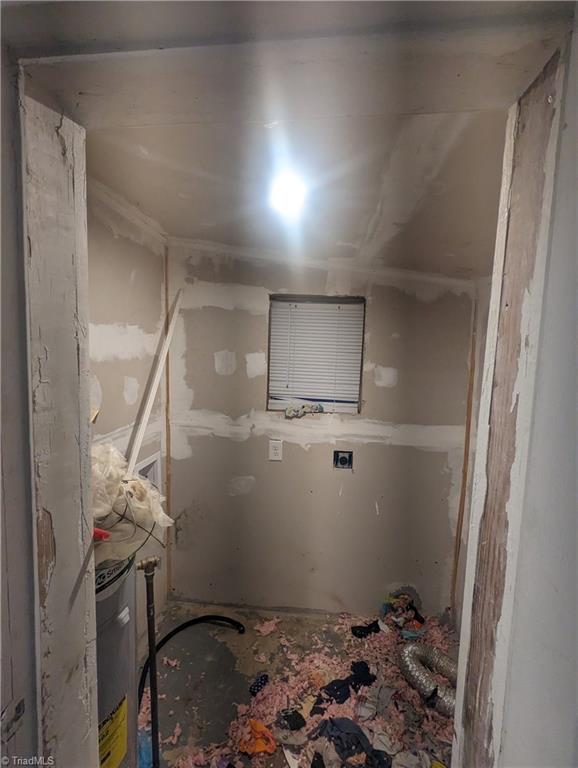 1825 Old US Highway 52