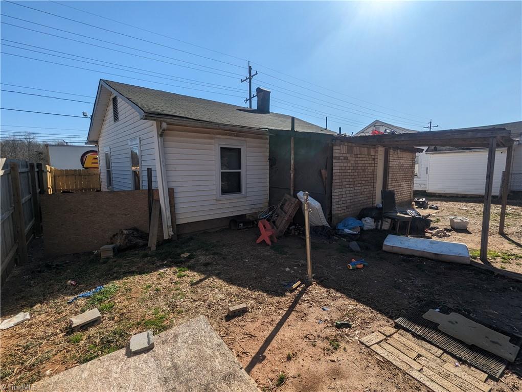 1825 Old US Highway 52