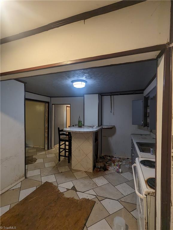 1825 Old US Highway 52