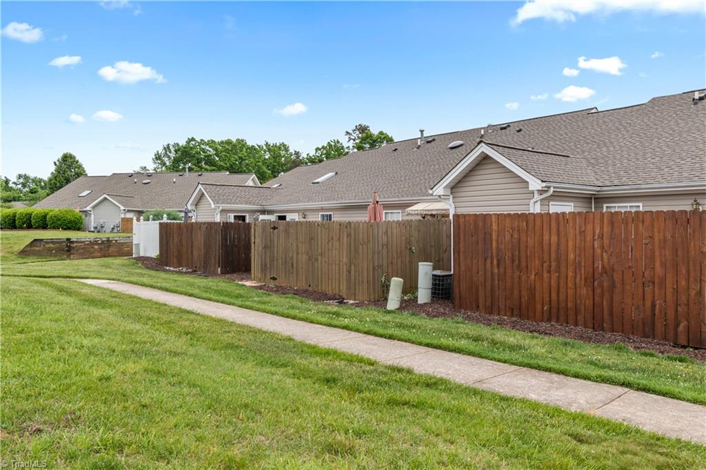 103 Campbell Gardens Road